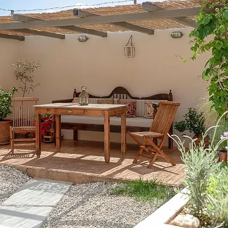 The House By The Sea Villa Kato Daratso