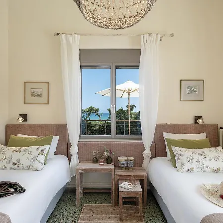 Villa The House By The Sea Kato Daratso