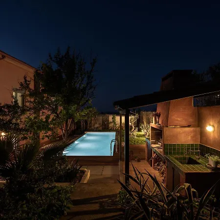 Villa The House By The Sea *
