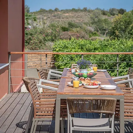 Villa The House By The Sea